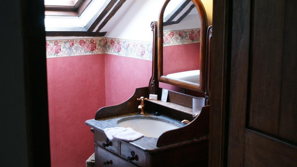 B&B Le Secret Du Bois Bourseigne-Vieille Стая снимка