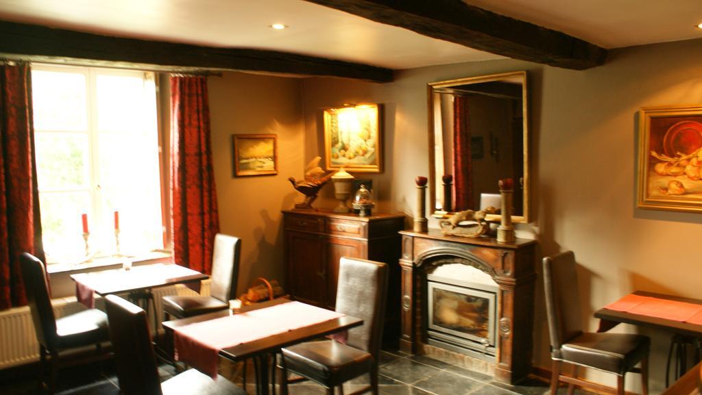 B&B Le Secret Du Bois Bourseigne-Vieille Екстериор снимка