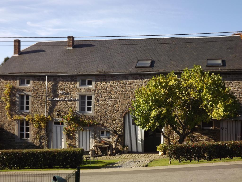 B&B Le Secret Du Bois Bourseigne-Vieille Екстериор снимка