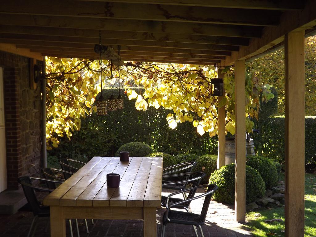 B&B Le Secret Du Bois Bourseigne-Vieille Екстериор снимка